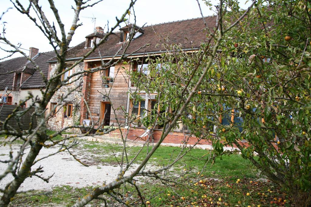 La Grange Aux Loirs B&B Courtioux ภายนอก รูปภาพ